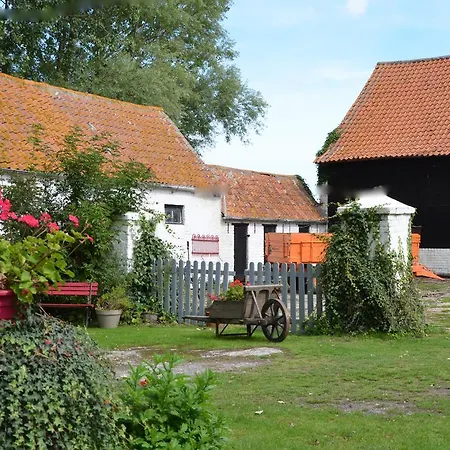 La Ferme Wessiere منزل ريفي Oye-Plage